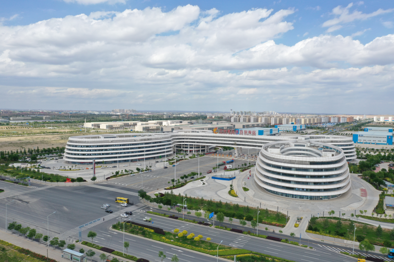 202511041762218350637445.jpg 55222071411e069dab00d4de64fc2960.jpg