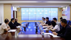  甘肅國(guó)際物流集團(tuán)與張掖市人民政府座談交流