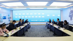  馬來西亞駐華使館到訪甘肅國際物流集團